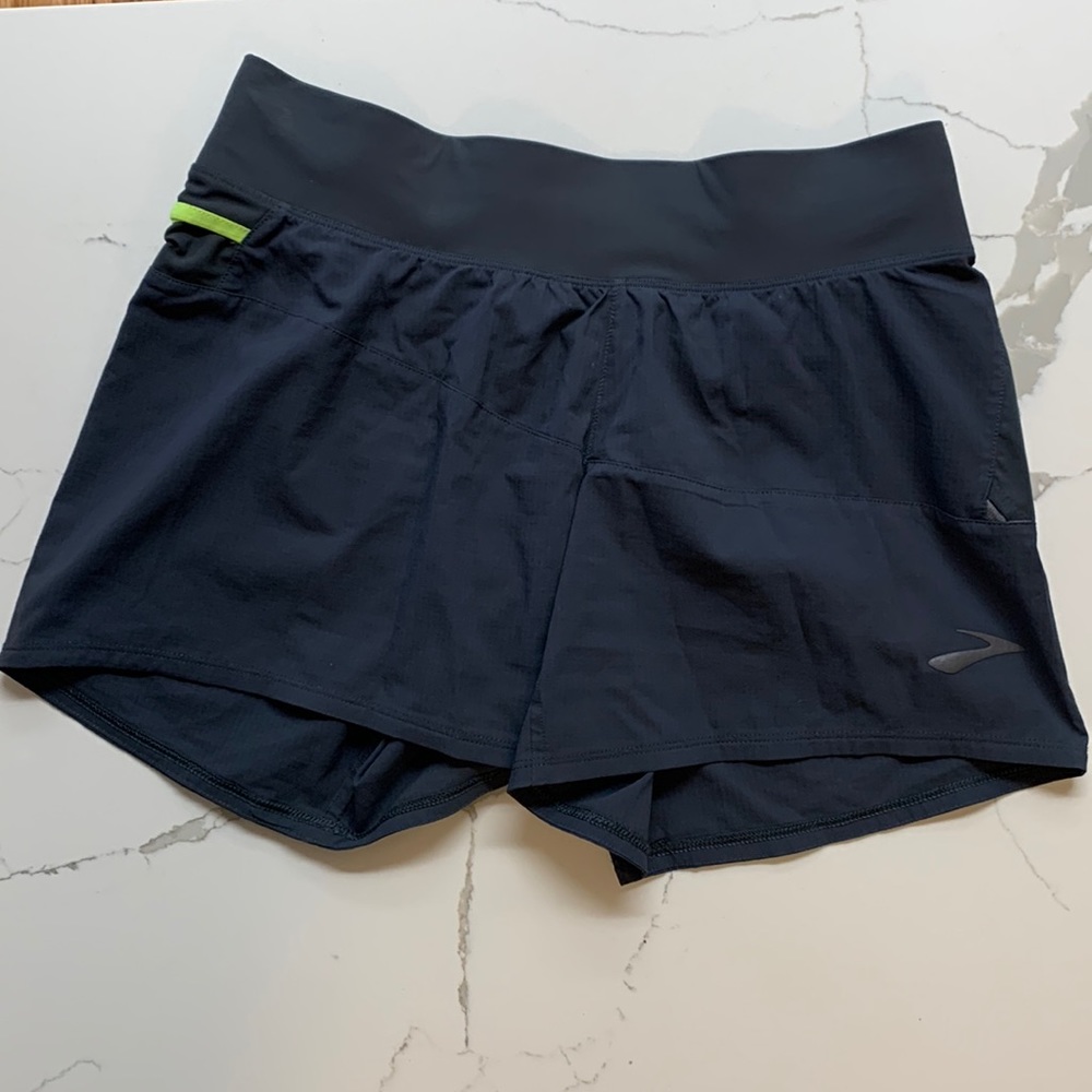 Brooks Cascadia Shorts - Women's 5" Inseam